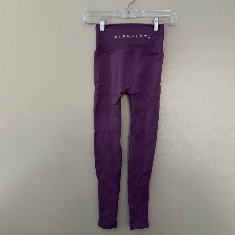 Alphalete legging - Picture 2 of 9